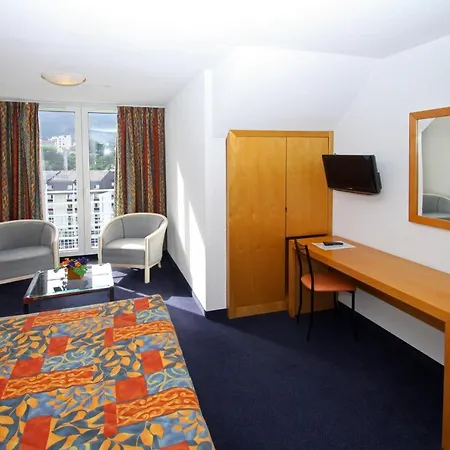 Beau Site Отель 3*