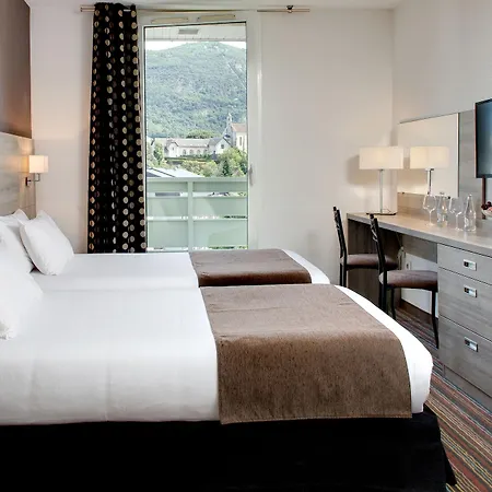 Beau Site Hotel 3*